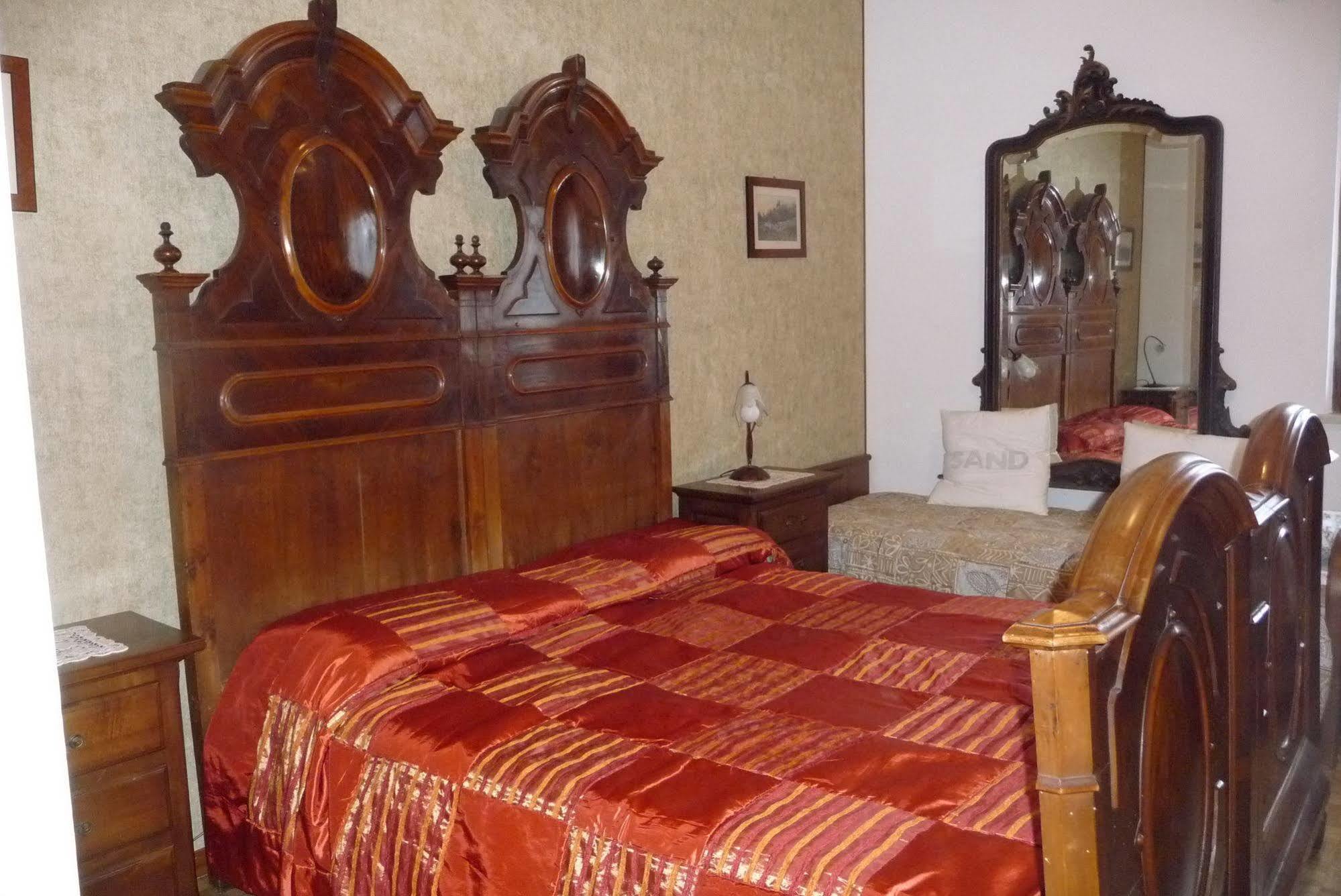 Al Parco Bed and Breakfast Curtatone Eksteriør billede