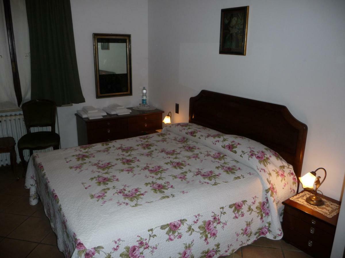 Al Parco Bed and Breakfast Curtatone Eksteriør billede